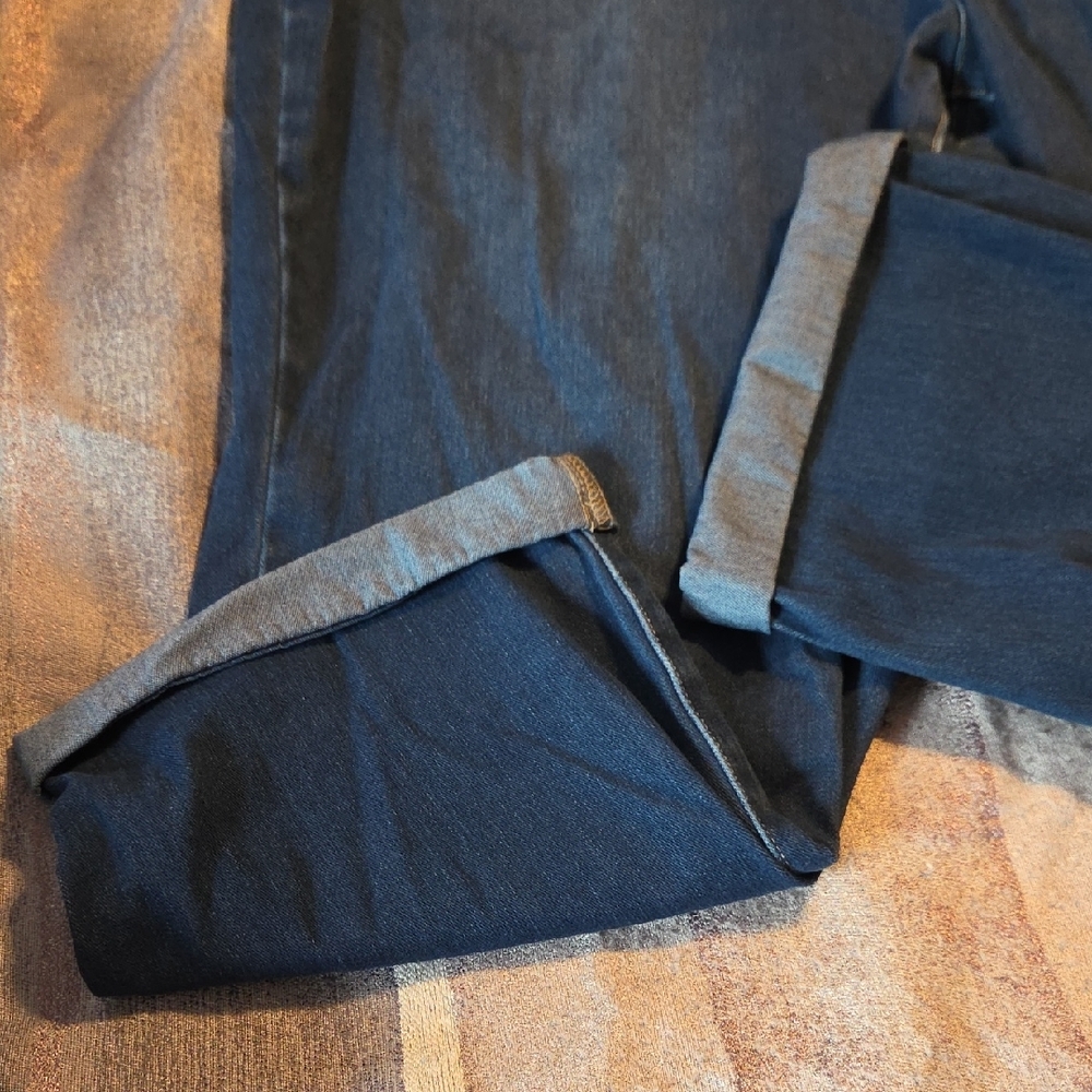 Lane Bryant Dark Blue Women's Cropped Jeans - Picture 5 of 5